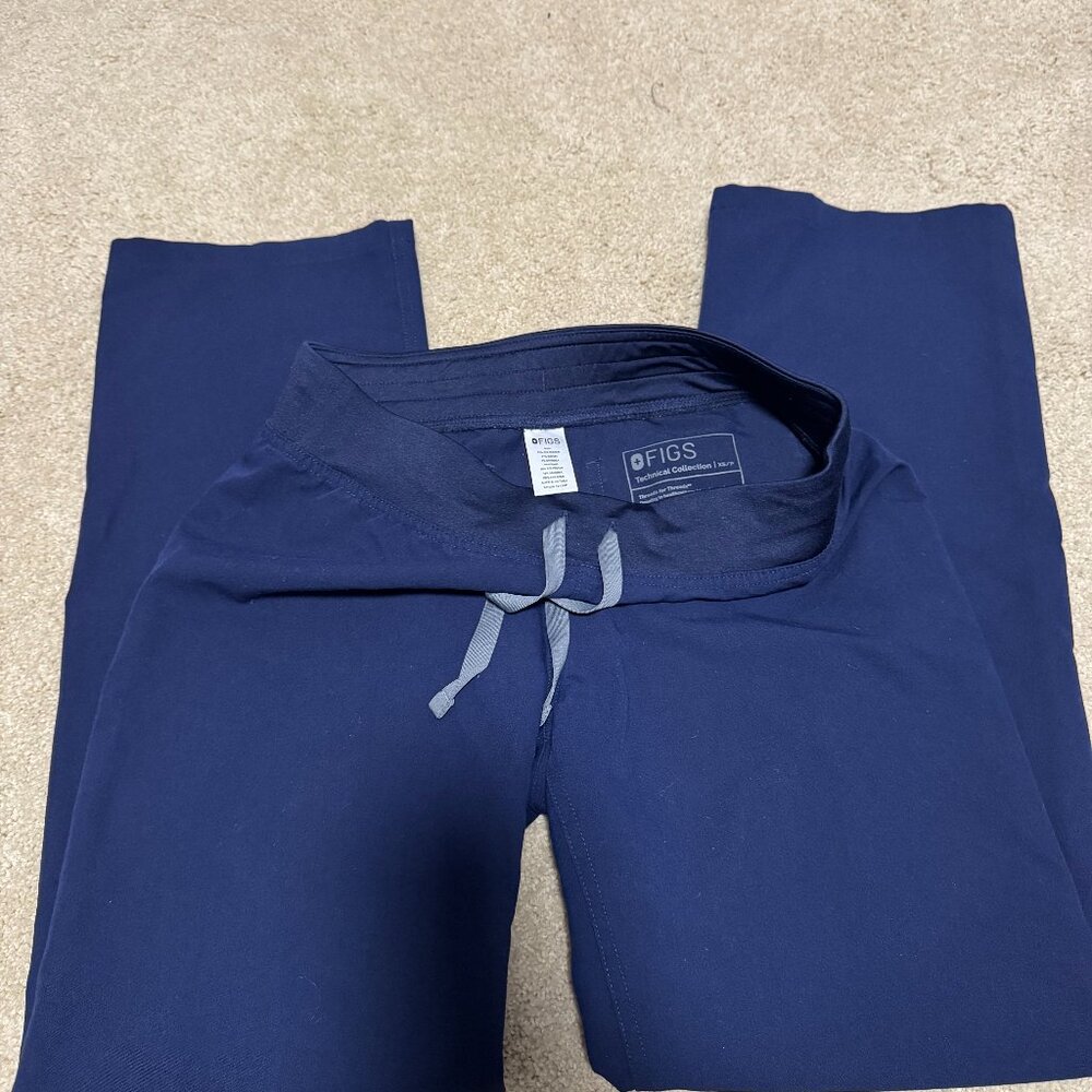 Figs Livingston Basic Scrub Pants, Navy, XS Petite